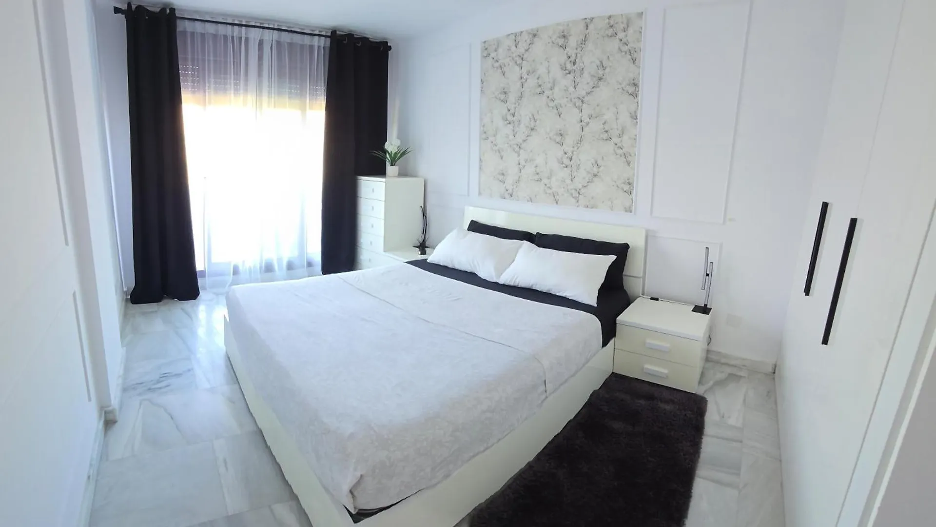 Parque Botanico Resort & Country Club 埃斯特波纳 公寓