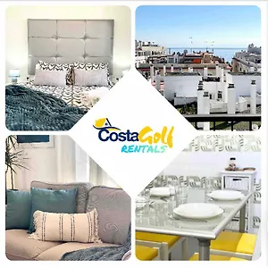 Centrico Atico Vintage Con Vistas Al Mar En - Lazaga 7b Estepona